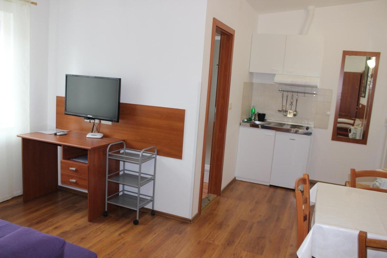 Apartments And Rooms Liburnija Opatija Exterior foto
